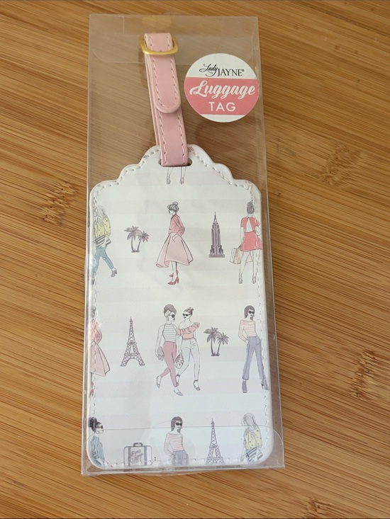 Lady Jayne Handbags - Lady Jayne Pink Luggage Tag - Fashion Illustration